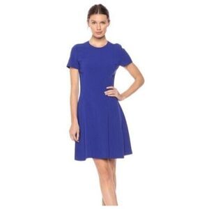 Theory Modern Seamed Shift Admiral Crepe Blue Fit and Flare Short Sleeve Size 10